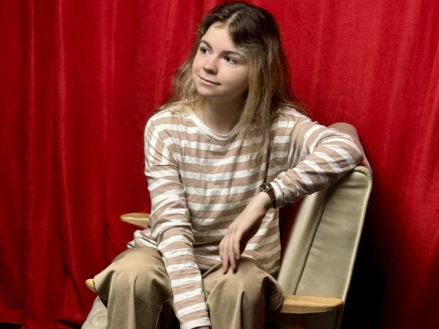 TinaRedly - Live porn &amp; sex cam - 22042529