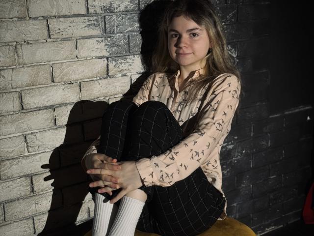 TinaRedly - Live sex cam - 22043133