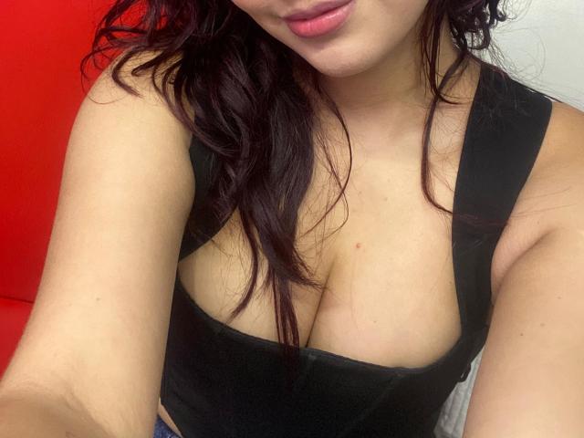 SusanLongI - Sexe cam en vivo - 22045057