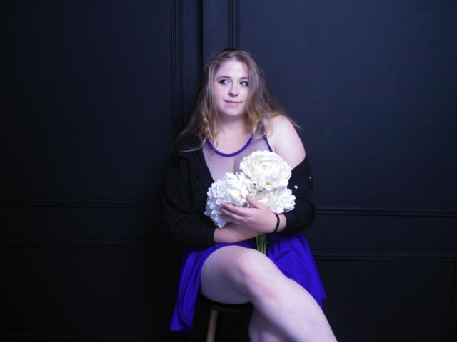 JessikaDaniels - Sexe cam en vivo - 22052849