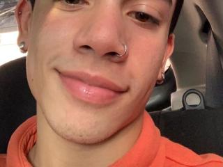 AaronBlink - Live porno og sexkamera - 22053337