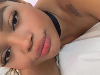 KimberlyWalker69 - Live porn &amp; sex cam - 22053485