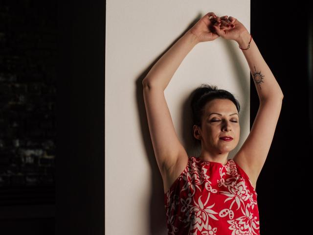 ElizabethSo - сексуальная веб-камера в реальном времени - 22054533