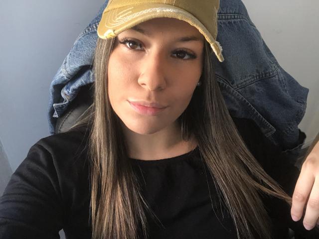 AlexaLip - Camera khiêu dâm &amp; quyến rũ trực tiếp - 22056725