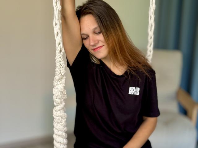 LexyVrign - Live porn &amp; sex cam - 22060529
