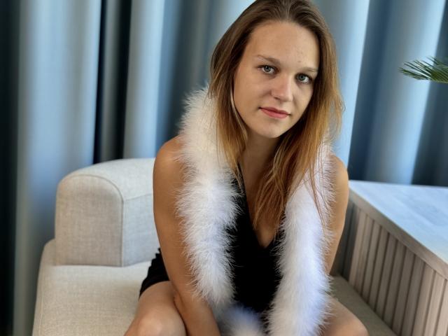 LexyVrign - Porno na żywo i seks kamera - 22061053