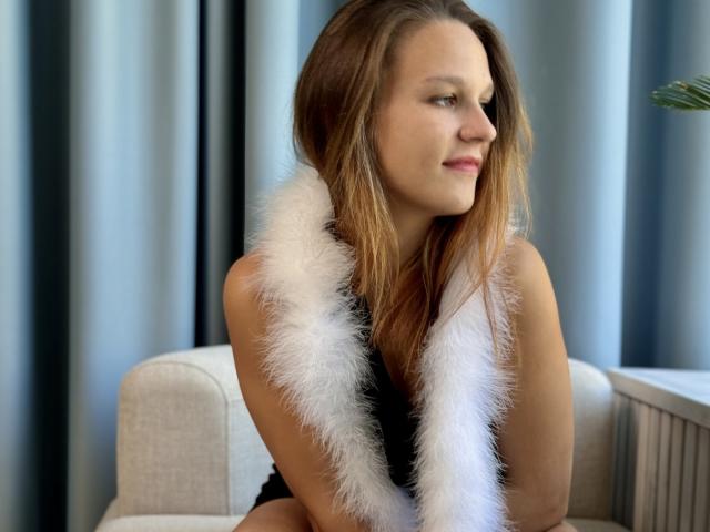 LexyVrign - Live sex cam - 22061061