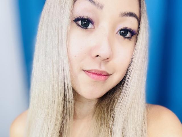 RenyLime - Live sex cam - 22061857