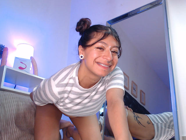 MoanaBell - Live porn &amp; sex cam - 22062821