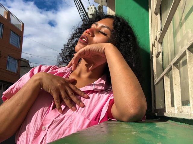 SophieSonyas - Camera khiêu dâm &amp; quyến rũ trực tiếp - 22062949