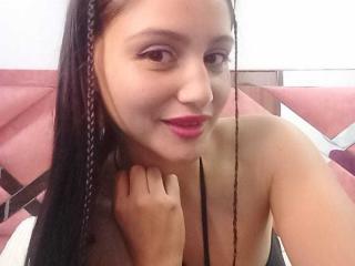 BellaCalderon - Live porn &amp; sex cam - 22064841