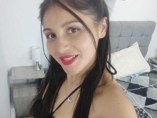 BellaCalderon - Live porn &amp; sex cam - 22064885