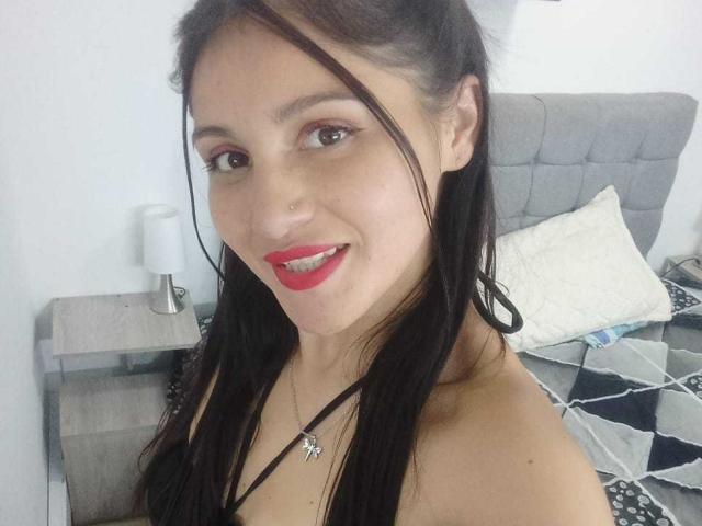 BellaCalderon - Live sex cam - 22064885