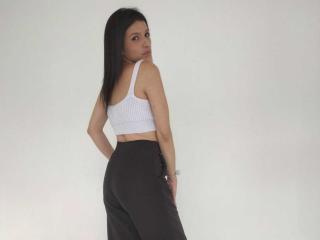 MiaDBrown - Live porn &amp; sex cam - 22065477