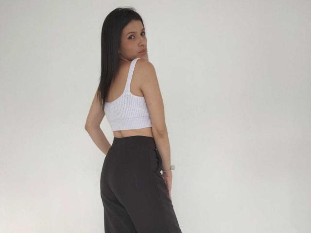 MiaDBrown - Sexe cam en vivo - 22065477