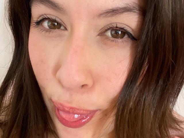 IsabellaPalacio - Élő pornó és szexkamera - 22065817