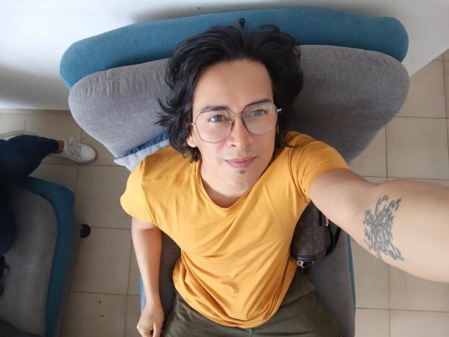 GeoS - Live porn &amp; sex cam - 22068285