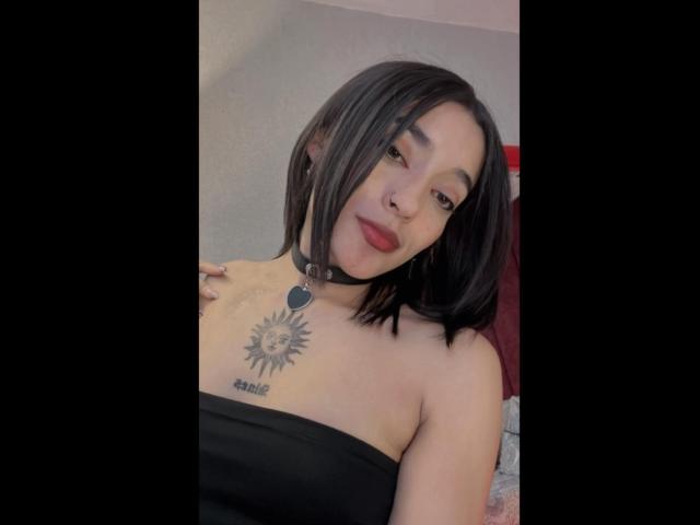 SalomeMille - Live porn &amp; sex cam - 22068301