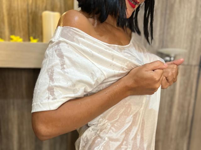 RoseEllie - Live porn &amp; sex cam - 22068329