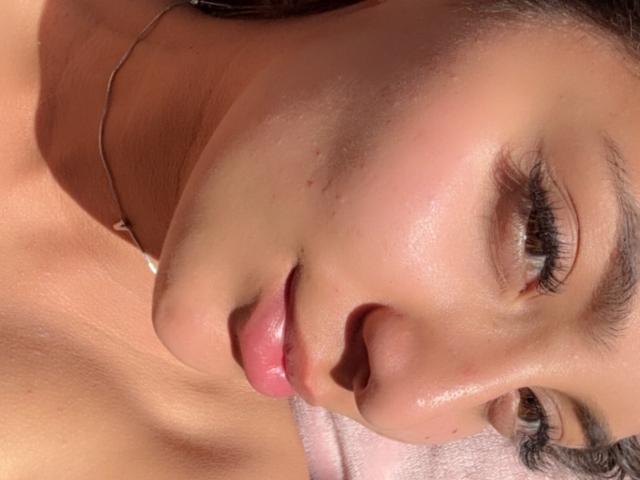 DianaFernandezz - Live porn &amp; sex cam - 22069693