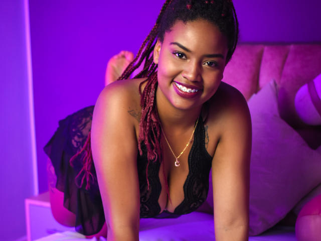 CindyRousse - Live porn &amp; sex cam - 22070081