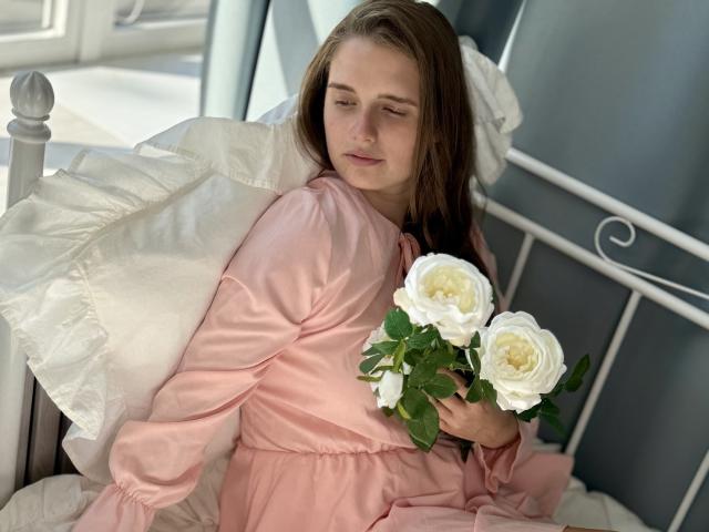 CarolineHott69 - Live porn &amp; sex cam - 22073293