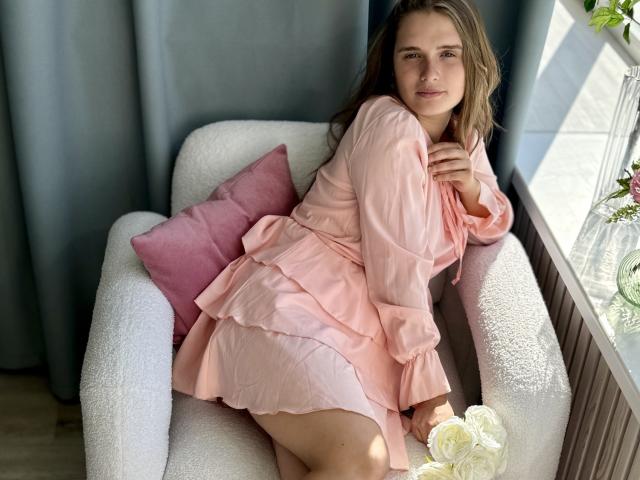 CarolineHott69 - Live sexe cam - 22073773