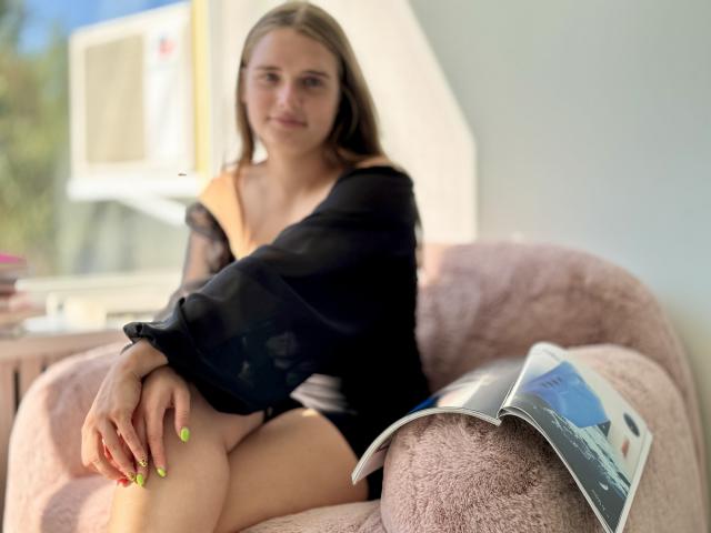 CarolineHott69 - Sexe cam en vivo - 22073965