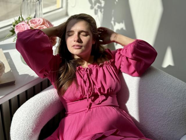 CarolineHott69 - Live porn &amp; sex cam - 22074077