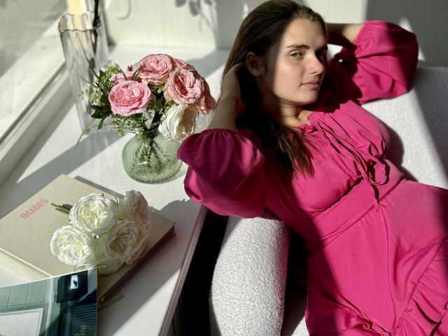 CarolineHott69 - Live porn &amp; sex cam - 22074169