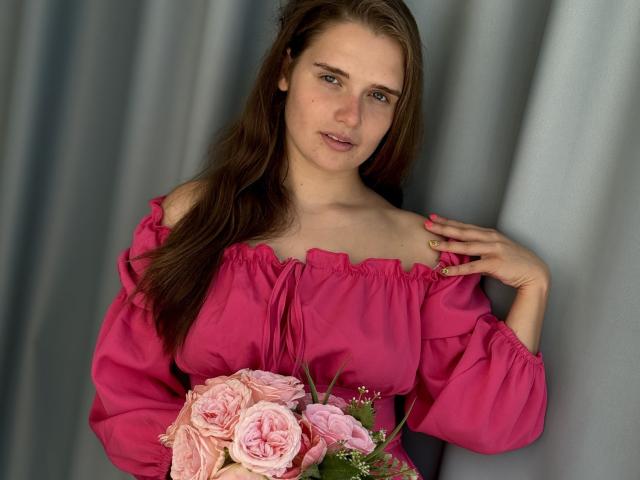 CarolineHott69 - Live sex cam - 22074225