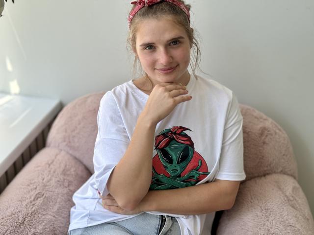 CarolineHott69 - Live porn &amp; sex cam - 22074677