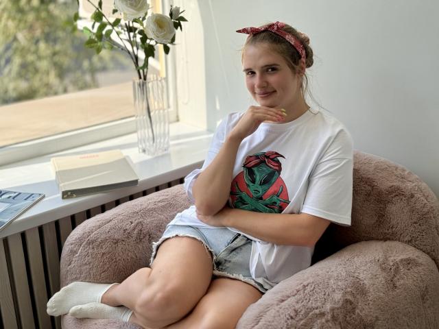 CarolineHott69 - Live porn &amp; sex cam - 22074753