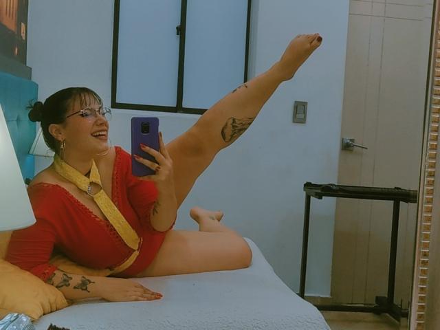 MillyJohnson - Live porn &amp; sex cam - 22076301