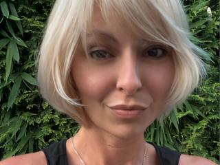 EmmaCrow-hot - Sexe cam en vivo - 22076697