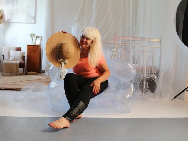 KamaliaSim - Sexe cam en vivo - 22077777