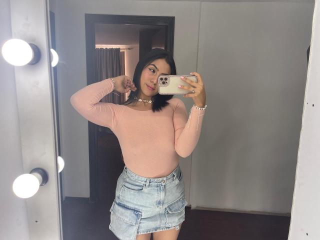 SarahXRouse - Live sex cam - 22079461