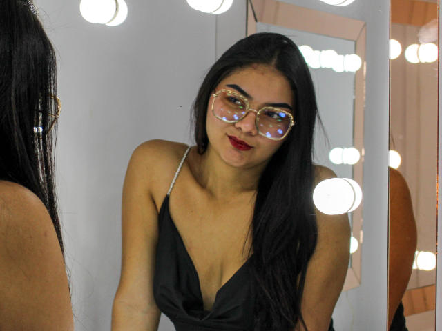 NatashaOliveros - Live porn &amp; sex cam - 22079833