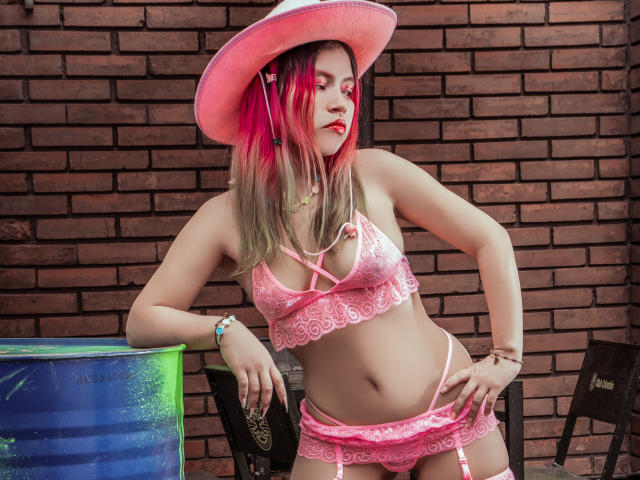 Emmyx - Live porn &amp; sex cam - 22083821