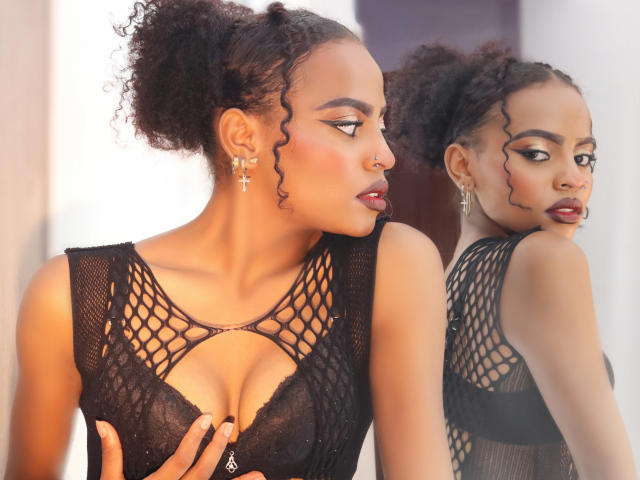 HillaryBloom - Sexe cam en vivo - 22085141