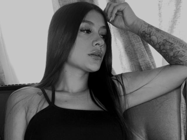 ThaliaAres - 라이브 포르노 &amp; 섹스 캠 - 22085629