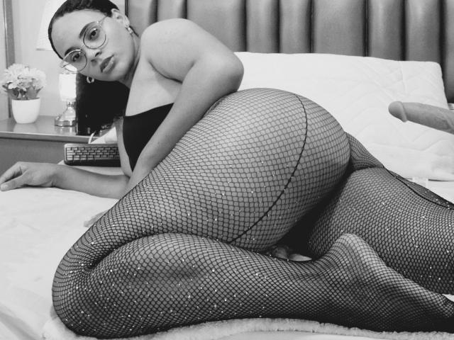 JackelineRoset - сексуальная веб-камера в реальном времени - 22085809