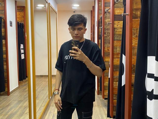 DarwillConnors - Live porn &amp; sex cam - 22086377