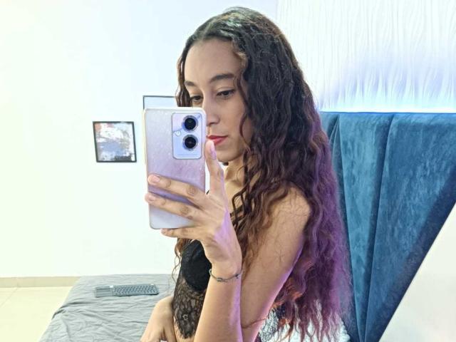 SaraWillianson - Live porn &amp; sex cam - 22088885