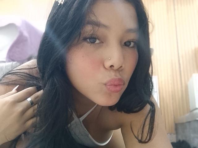 SalmaVitori - Live porn &amp; sex cam - 22089685