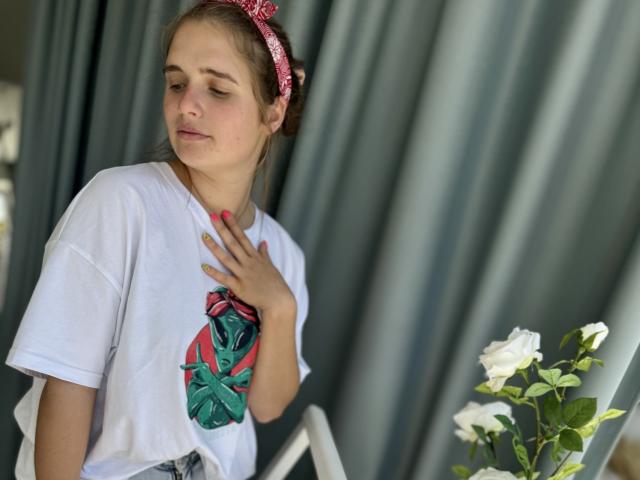 CarolineHott69 - ライブポルノ&amp;セックスカム - 22090885