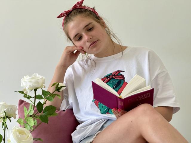 CarolineHott69 - сексуальная веб-камера в реальном времени - 22091001