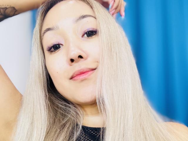 RenyLime - Live porn &amp; sex cam - 22091325