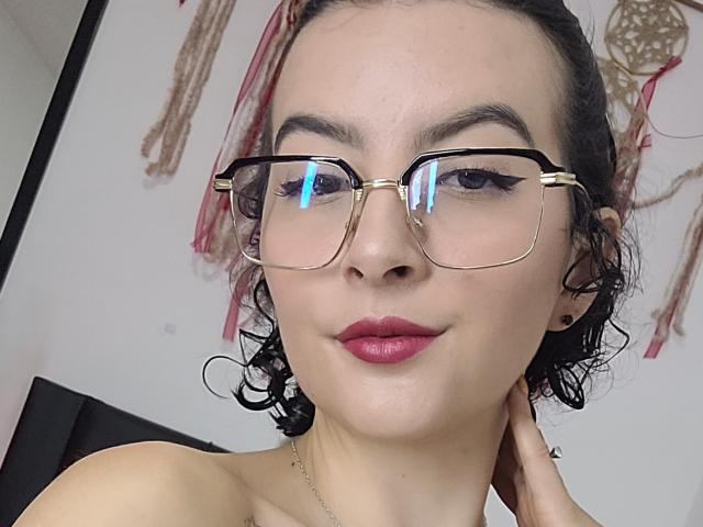 GabrielaMoore - сексуальная веб-камера в реальном времени - 22092373