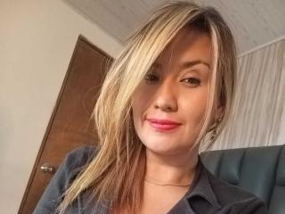 ValeryHottie69 - Live porn &amp; sex cam - 22095265